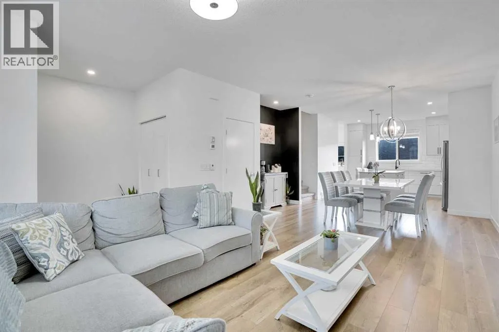 3 D'Arcy Boulevard