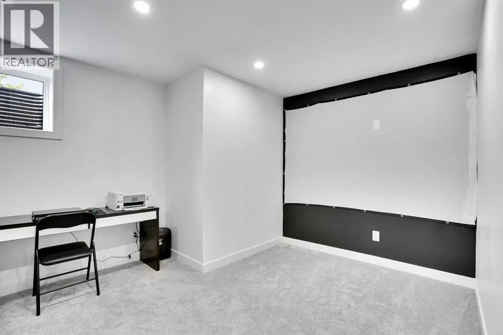 3 D'Arcy Boulevard