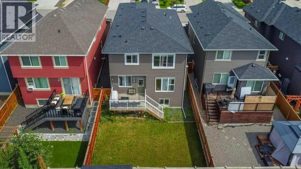 233 Kingsbury Close SE