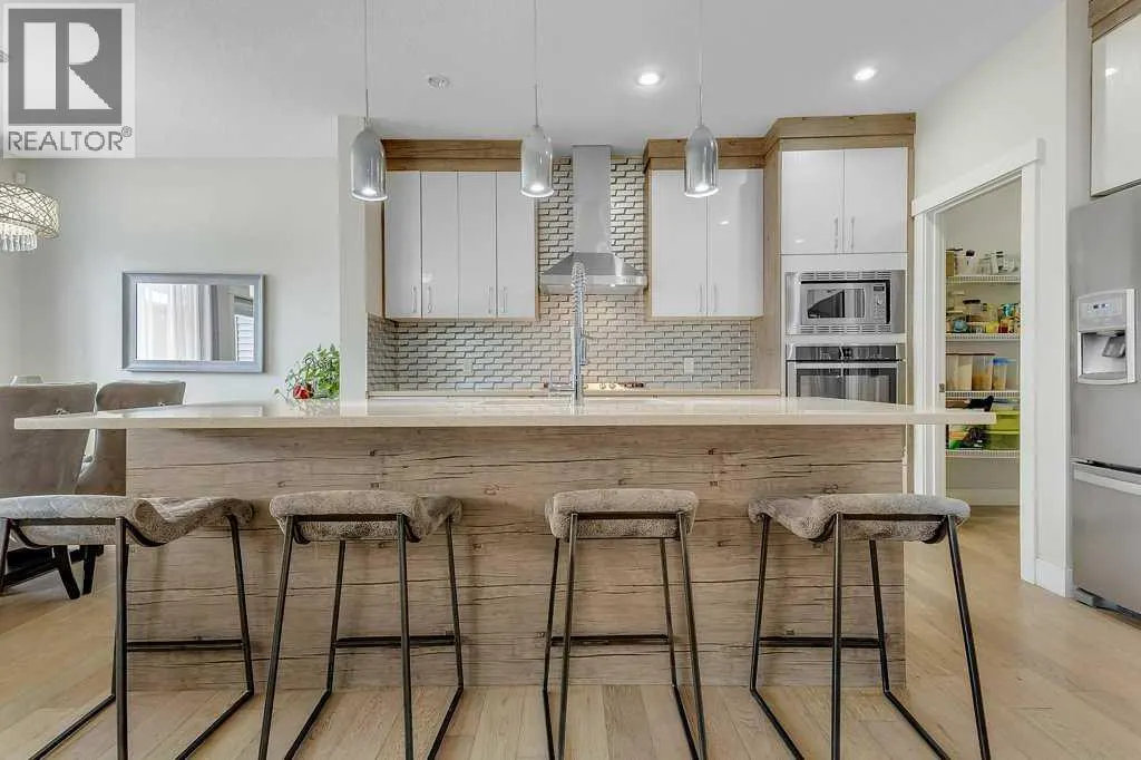 233 Kingsbury Close SE
