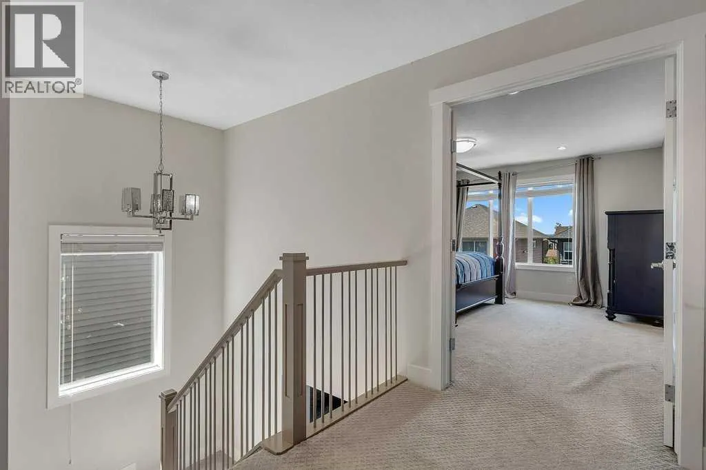 233 Kingsbury Close SE