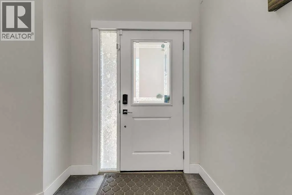 233 Kingsbury Close SE