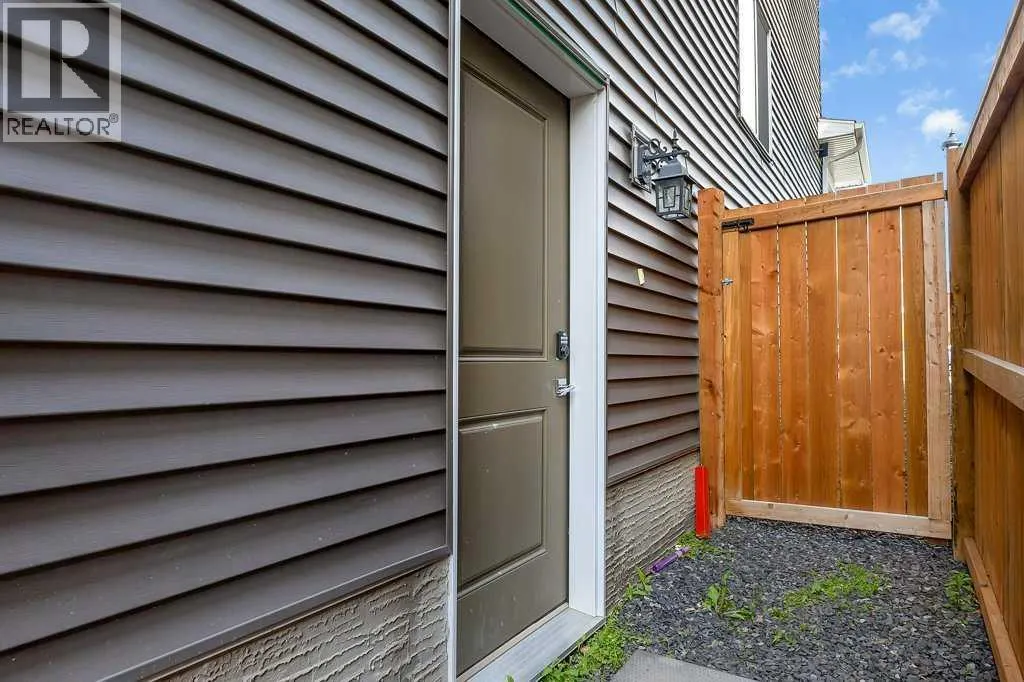 233 Kingsbury Close SE