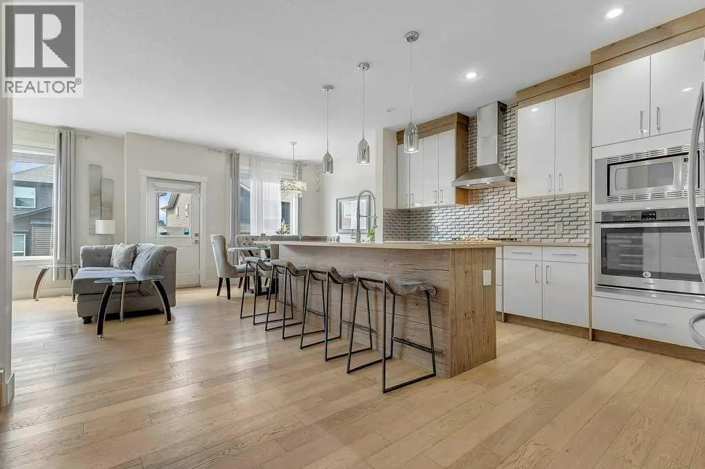 233 Kingsbury Close SE