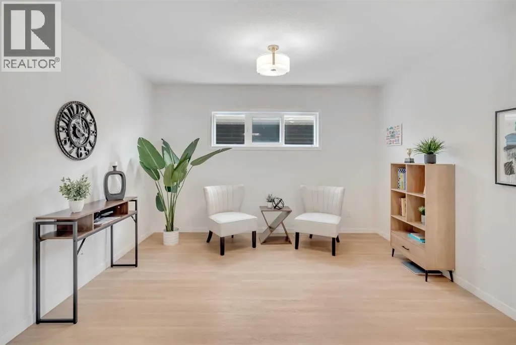 190 Dawson Harbour Rise