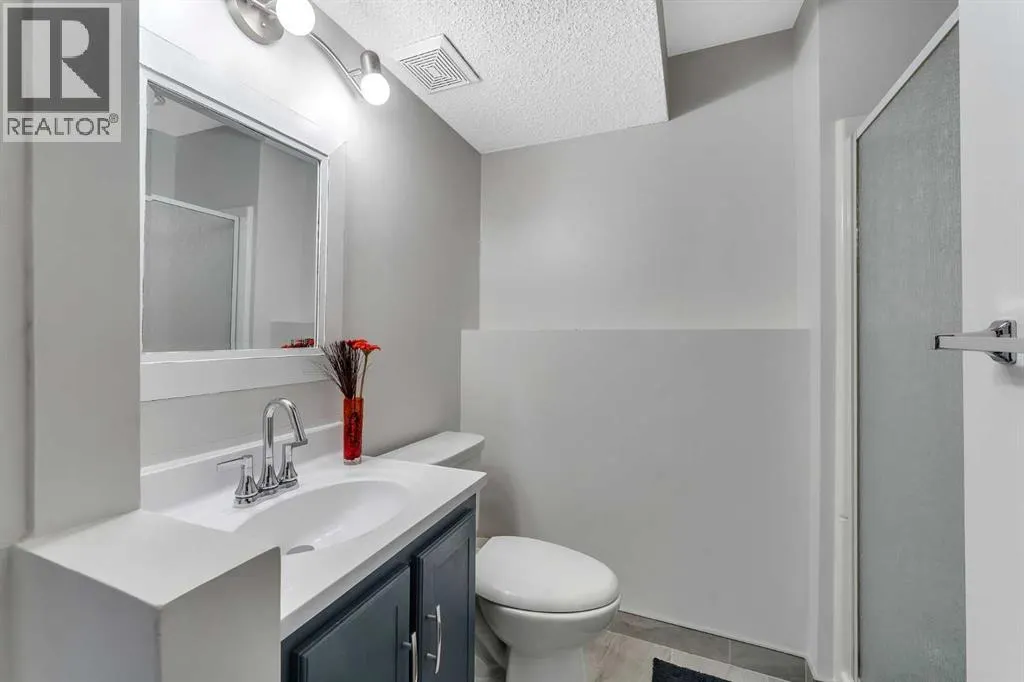 12 Marquis Place SE