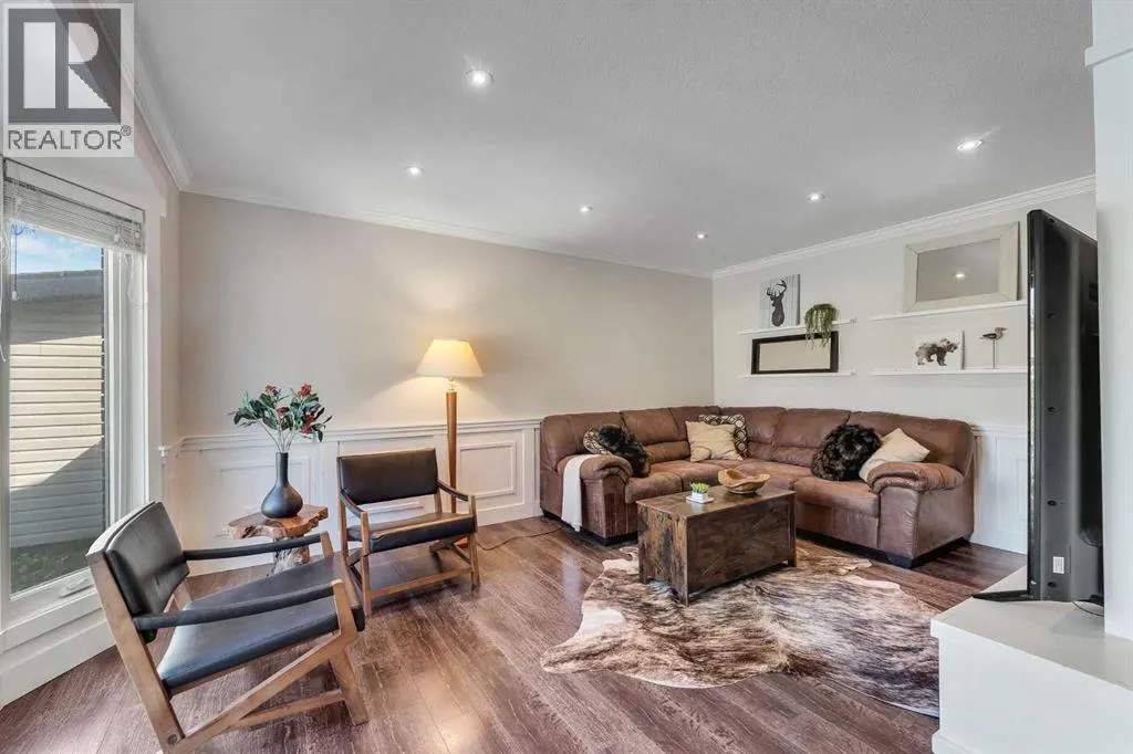 12 Marquis Place SE