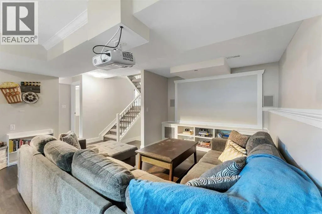 12 Marquis Place SE