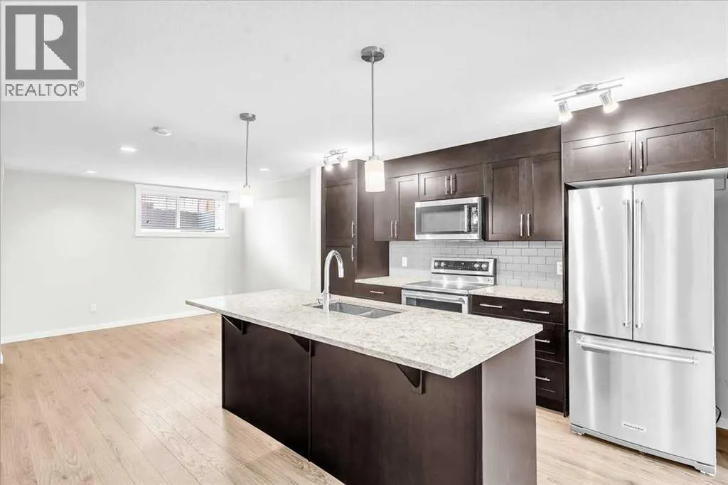 523 Cranford Mews SE