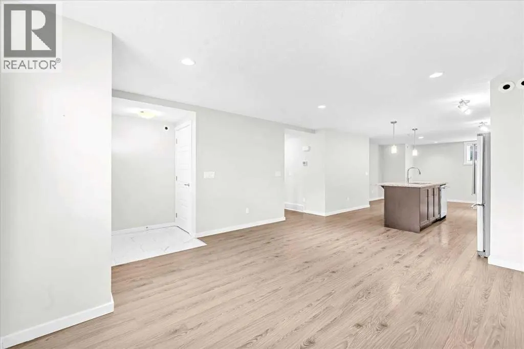 523 Cranford Mews SE