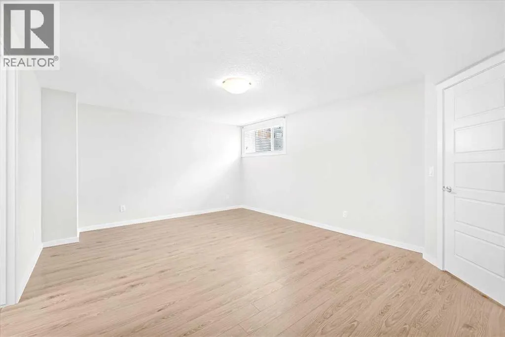 523 Cranford Mews SE