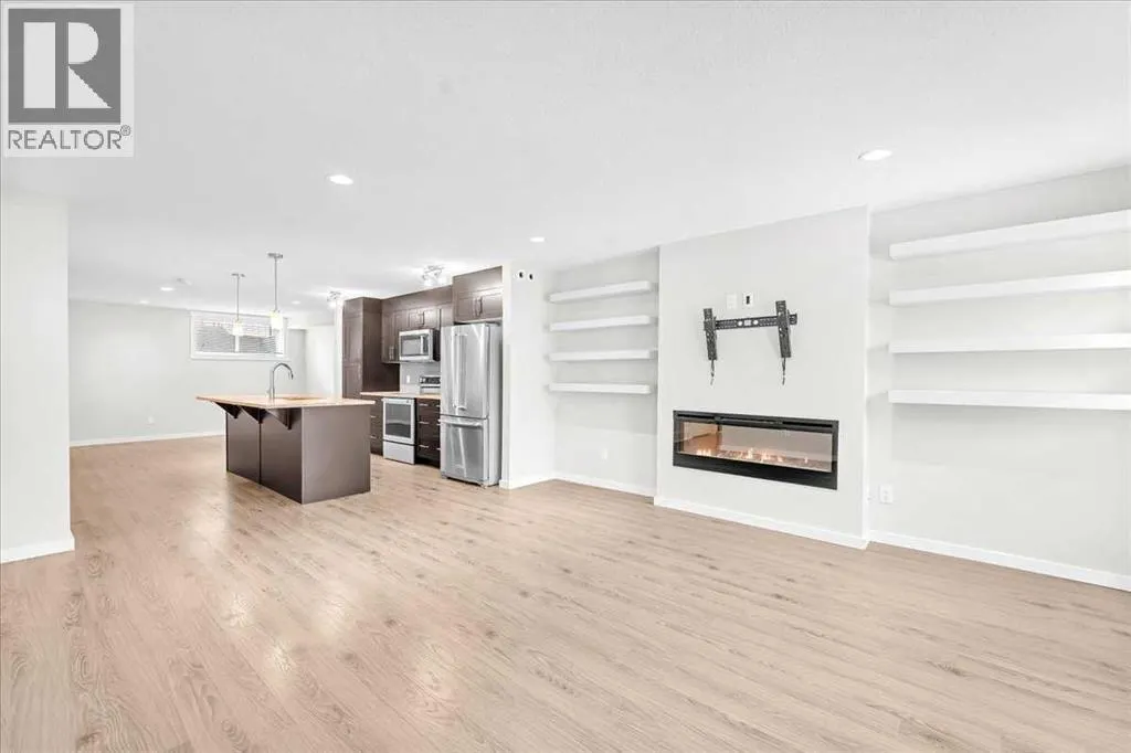 523 Cranford Mews SE