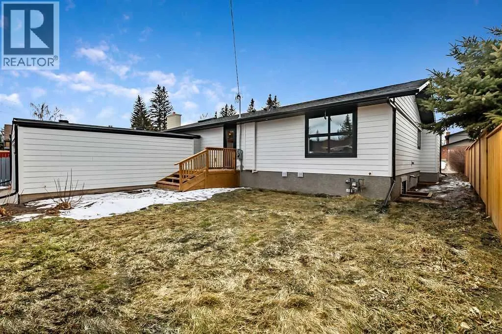13016 Lake Twintree Road SE
