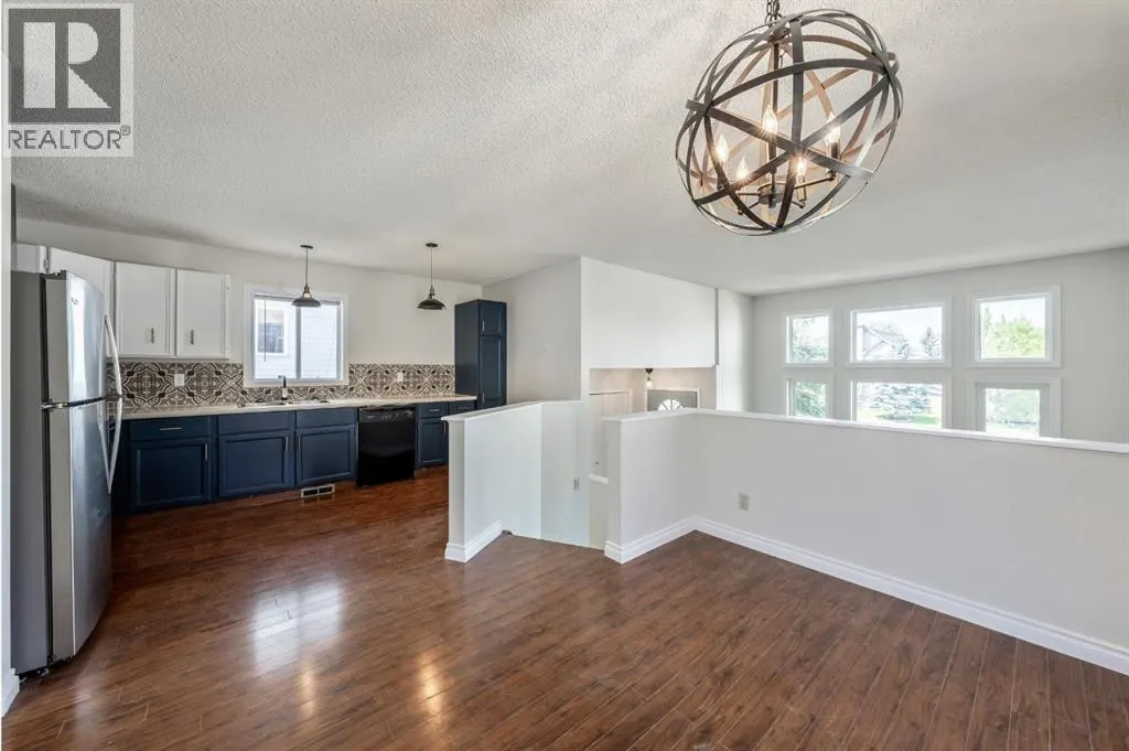 680 Macewan Drive NW