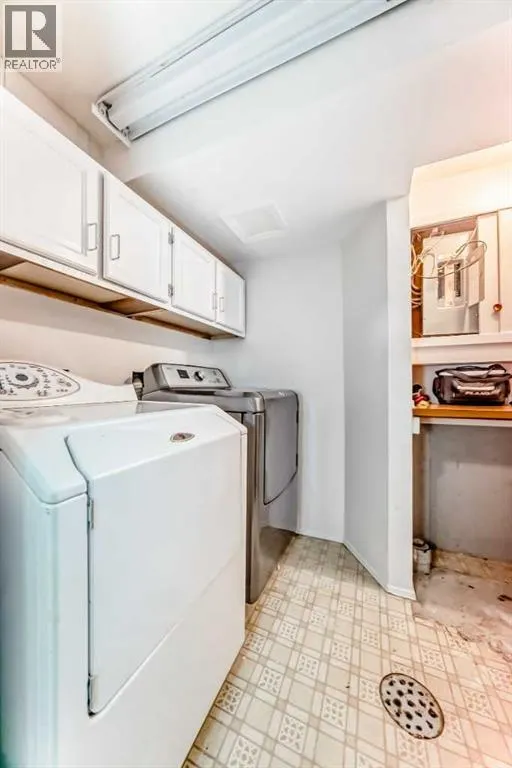63, 28 Berwick Crescent NW