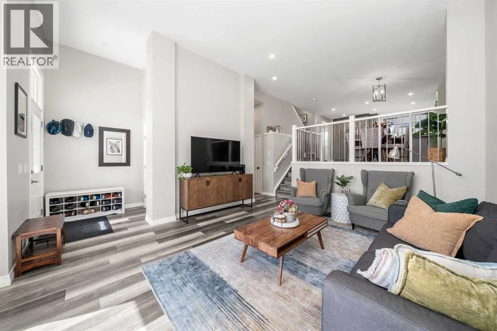 374 Magnolia Square SE