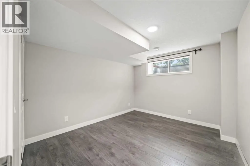 374 Magnolia Square SE