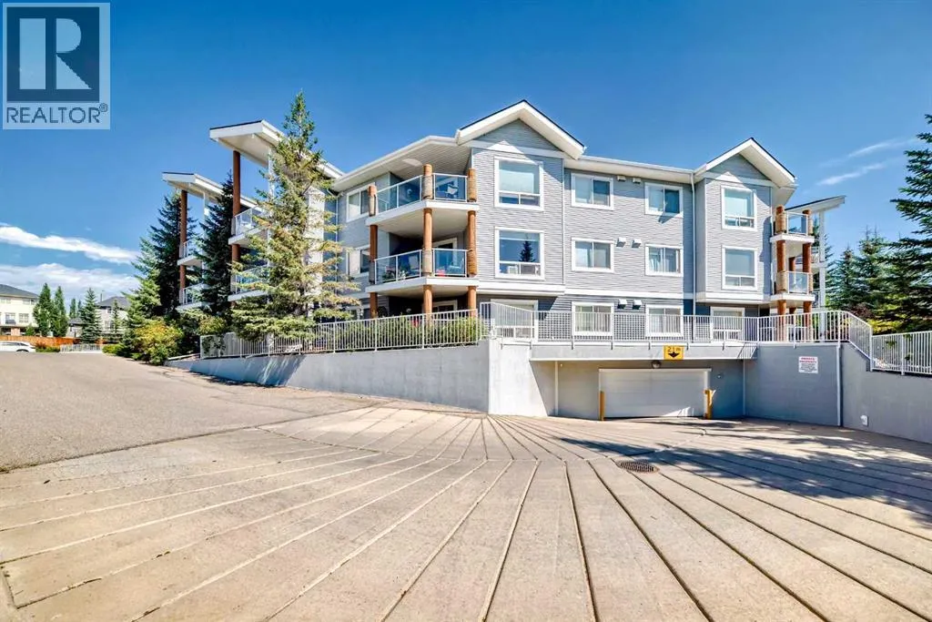 107, 380 Marina Drive