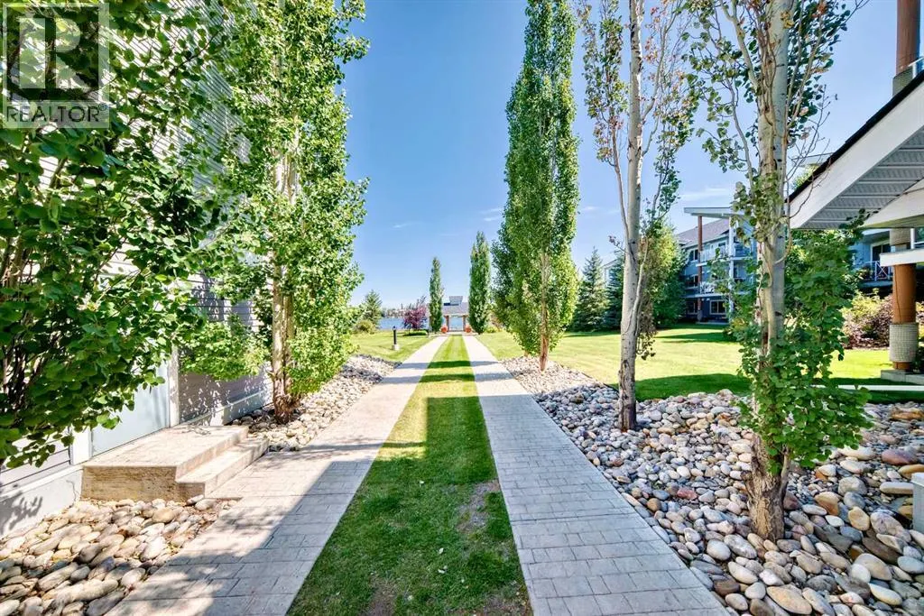 107, 380 Marina Drive