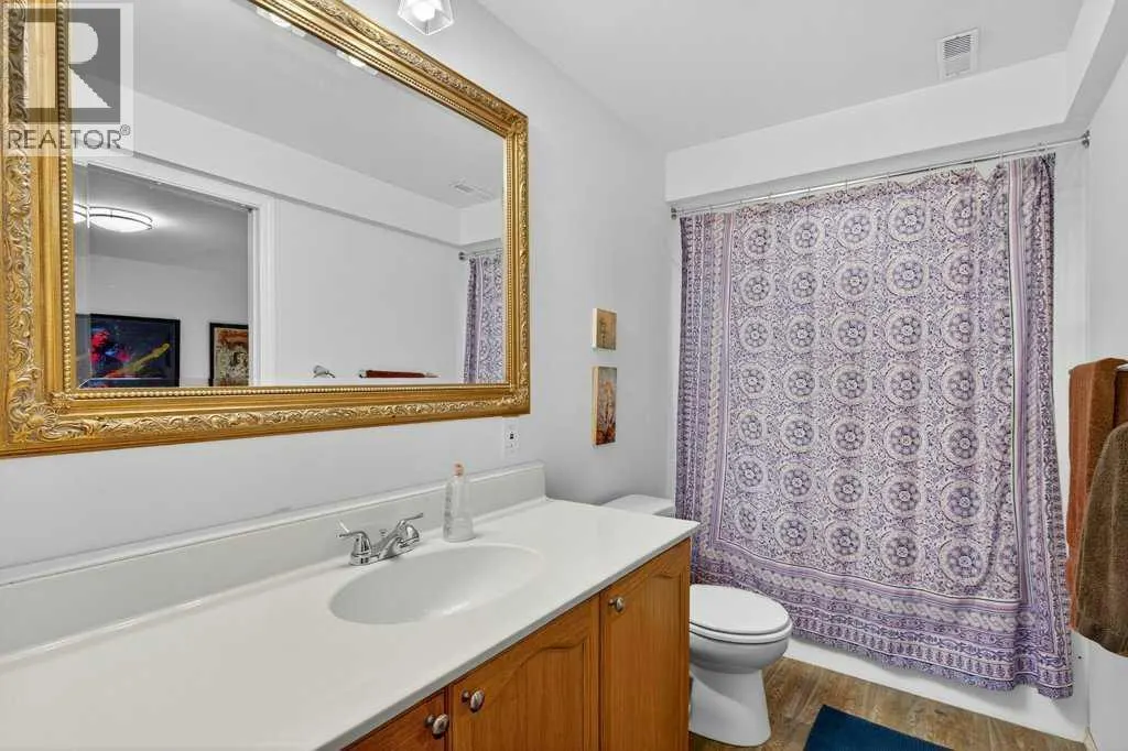 7 Strathearn Rise SW
