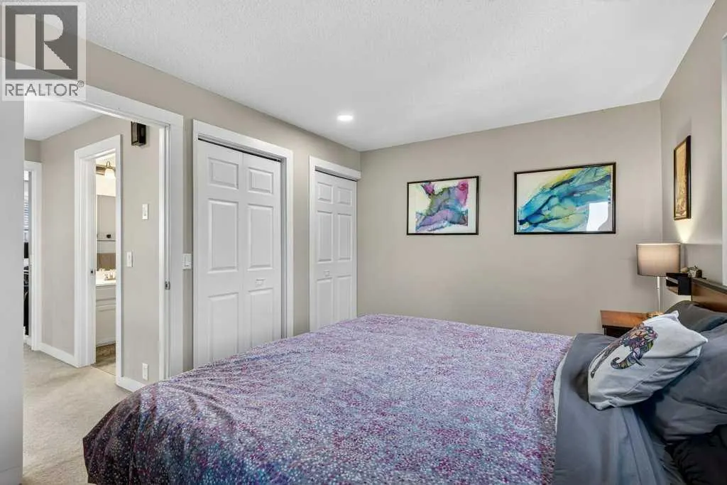 7 Strathearn Rise SW