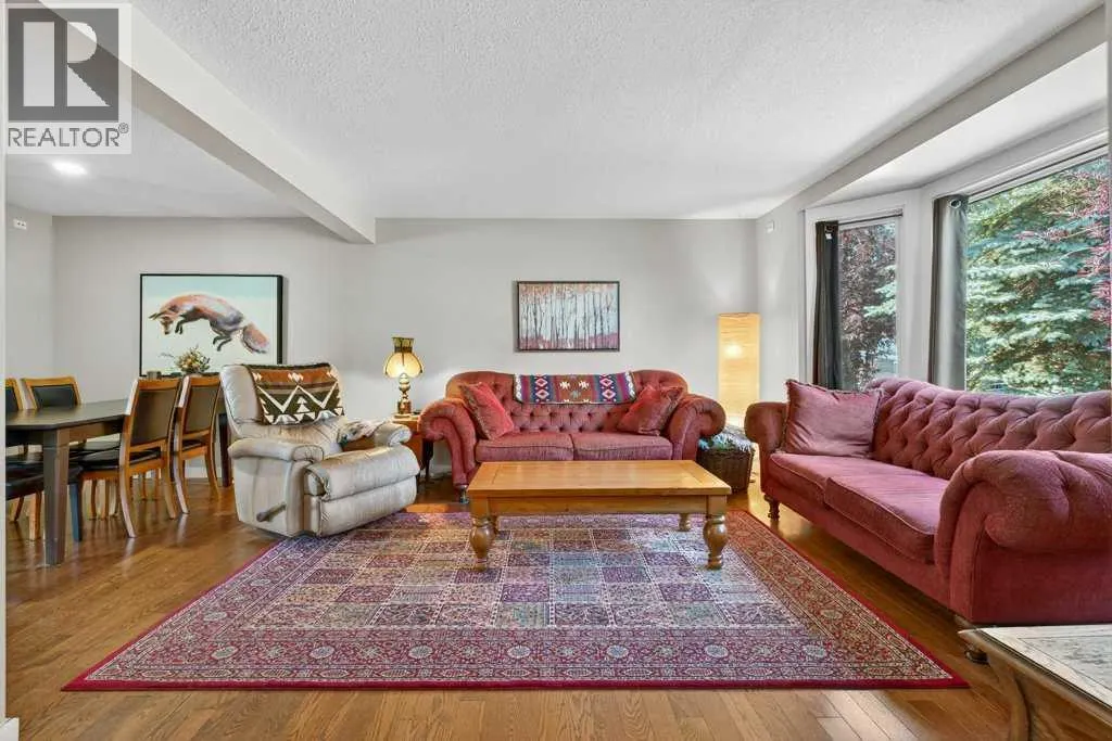 7 Strathearn Rise SW