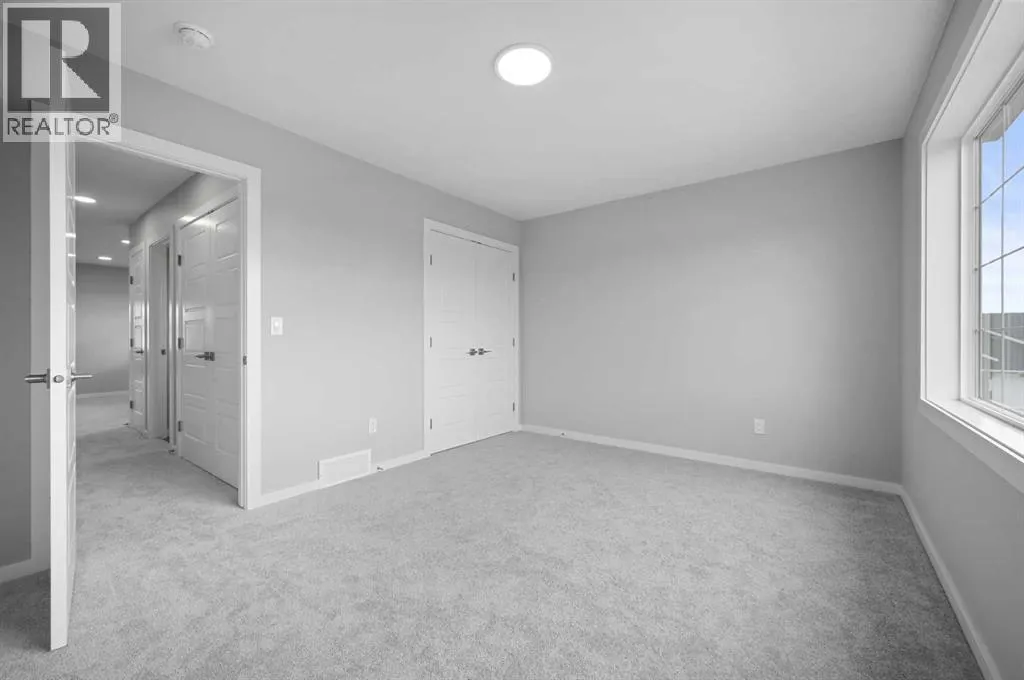 45 Emmett Crescent