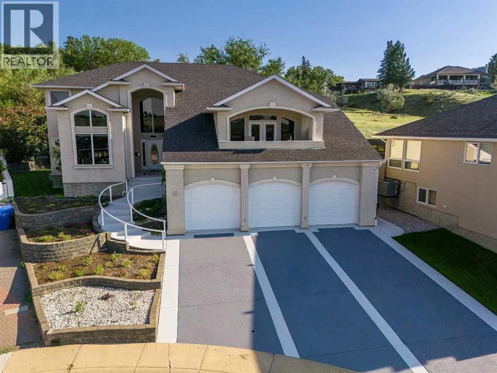 23 Chinook Place SW