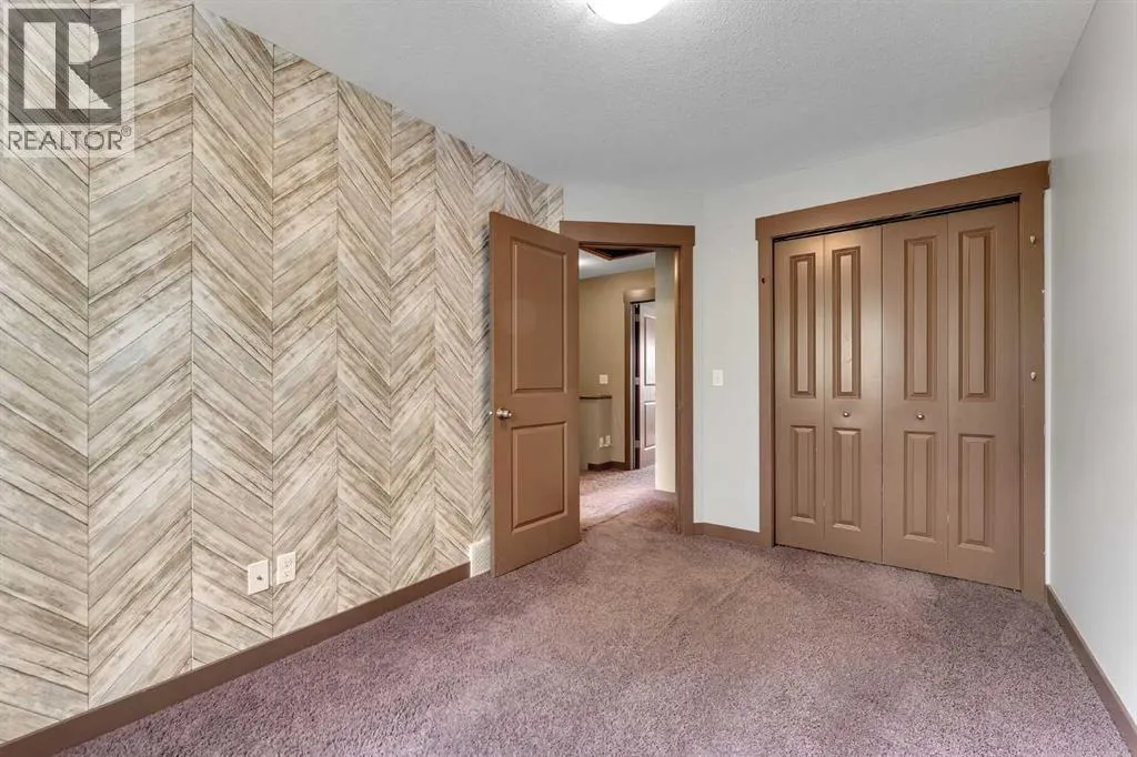 185 Rainbow Falls Manor