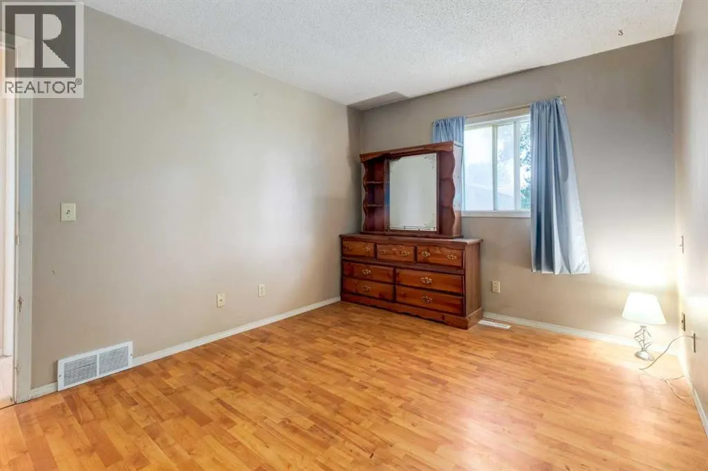 103 Shawglen Way SW