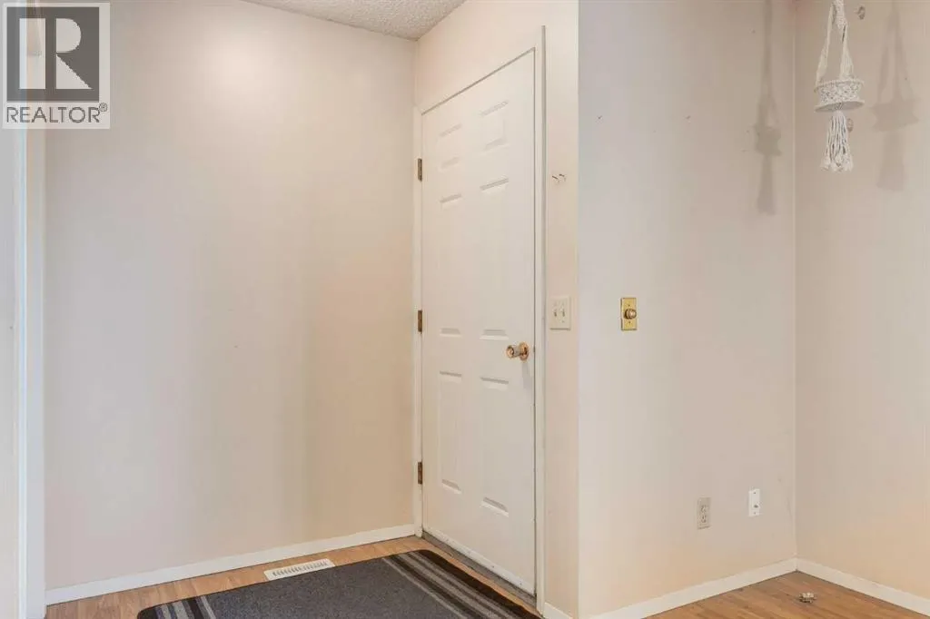 103 Shawglen Way SW