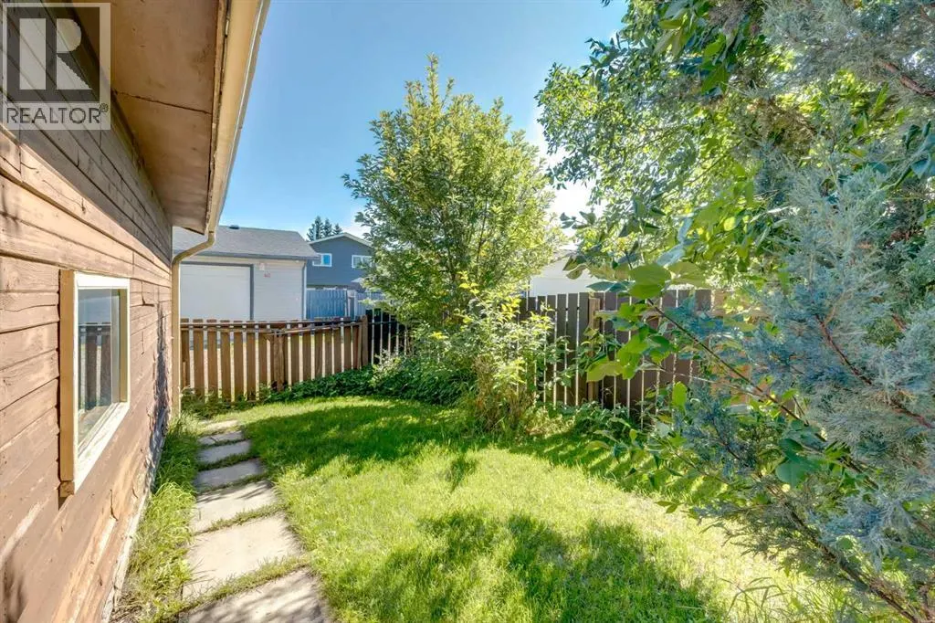 103 Shawglen Way SW