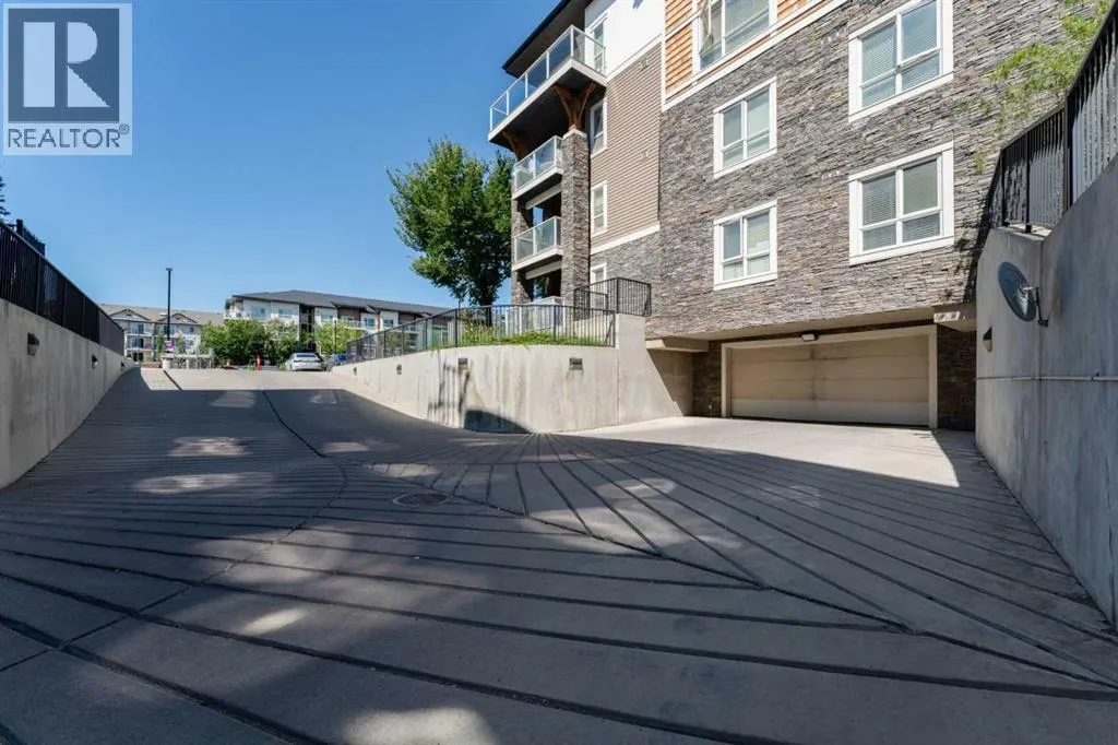 2117, 240 Skyview Ranch Road NE