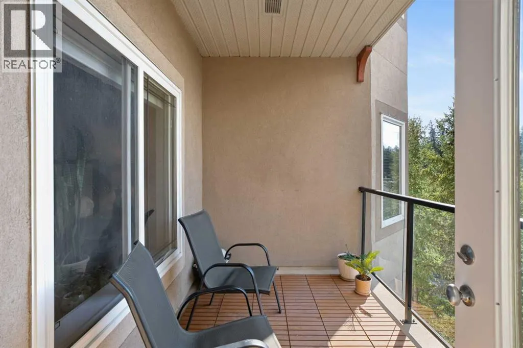 325, 30 Discovery Ridge Close SW