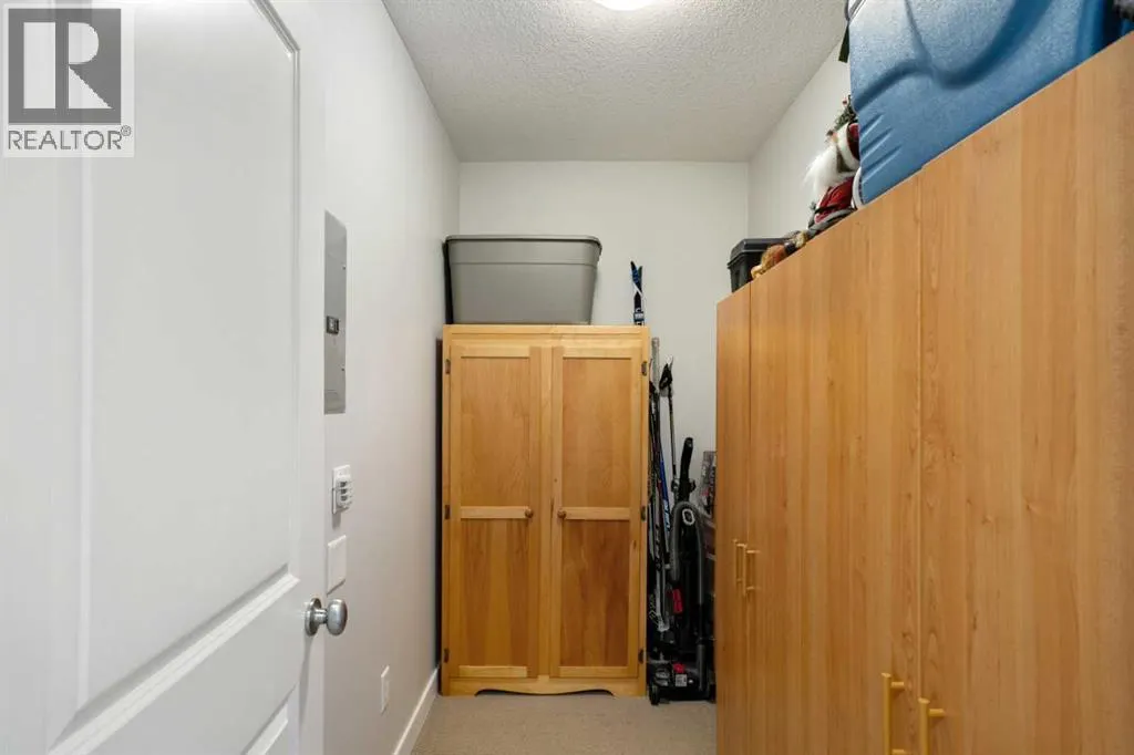 325, 30 Discovery Ridge Close SW