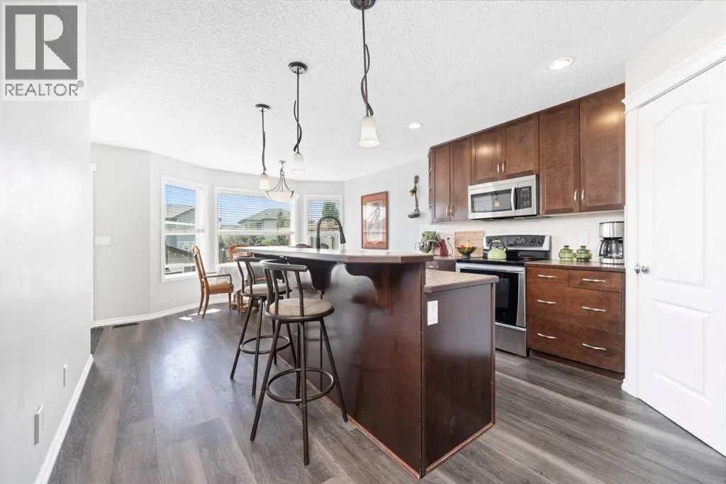 9 Drake Landing Way