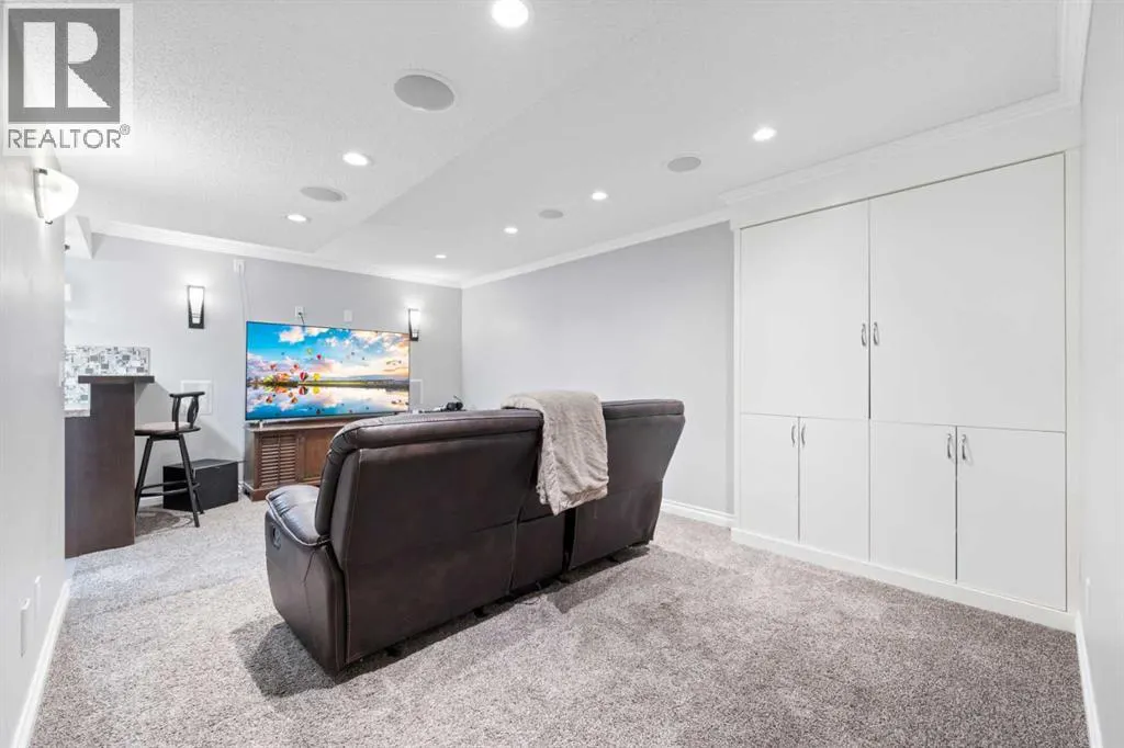 9 Drake Landing Way
