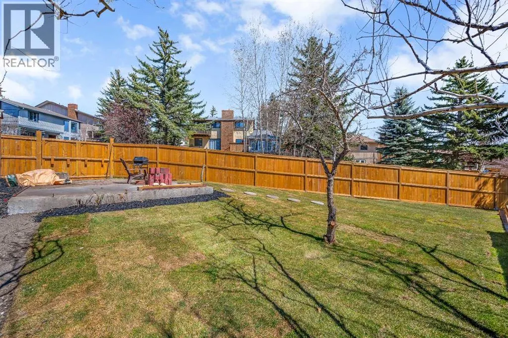 23 Edgewood Place NW