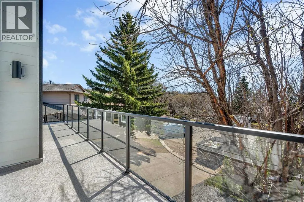 23 Edgewood Place NW