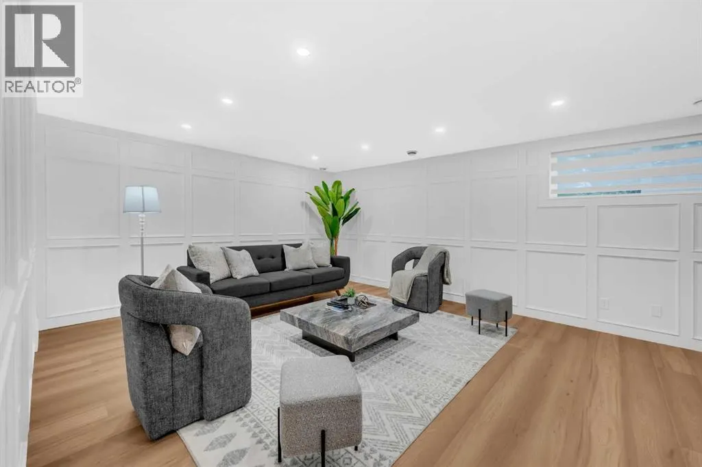 23 Edgewood Place NW