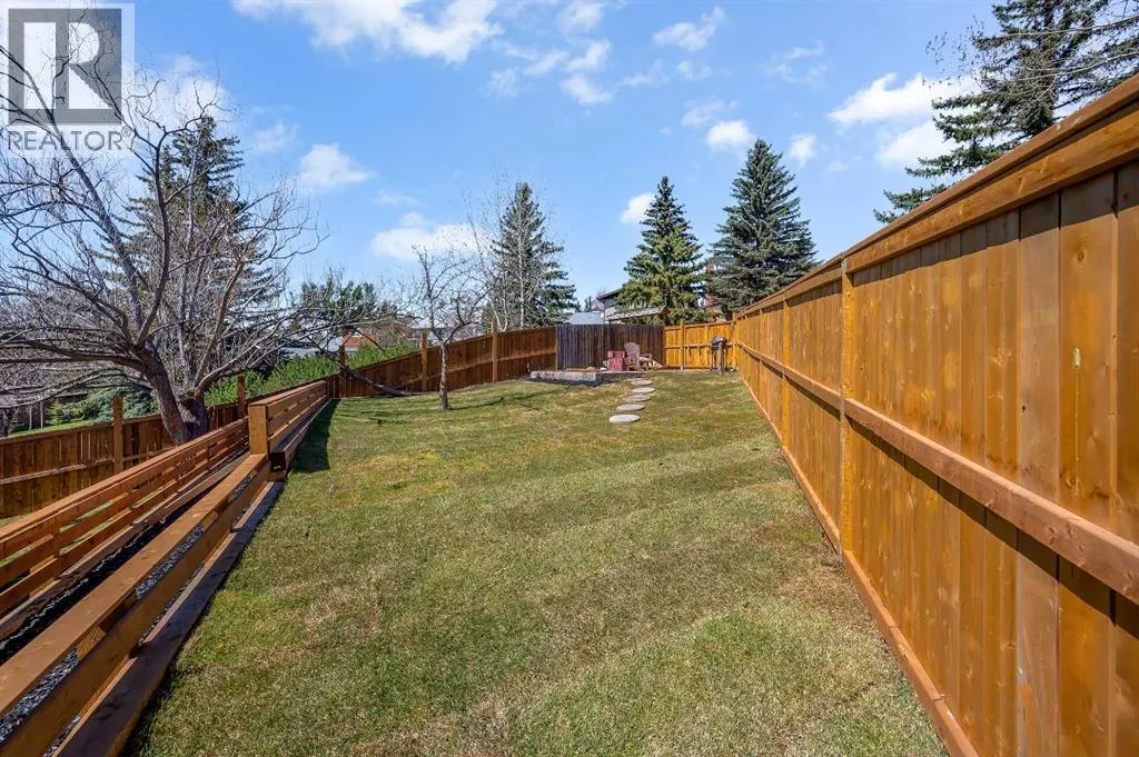 23 Edgewood Place NW