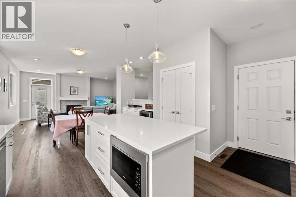 204, 20 Silverado Crest Park SW