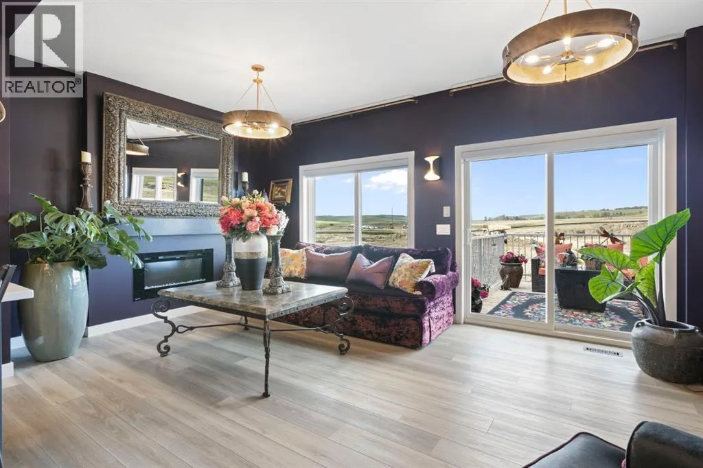 255 Heritage Heights