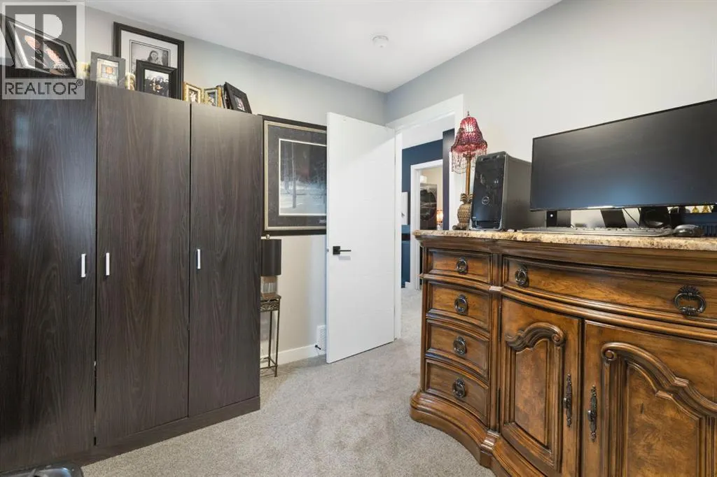 255 Heritage Heights