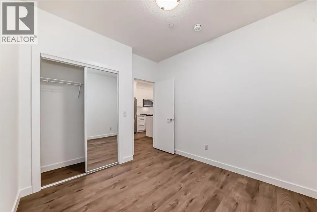 4416, 6 Merganser Drive W