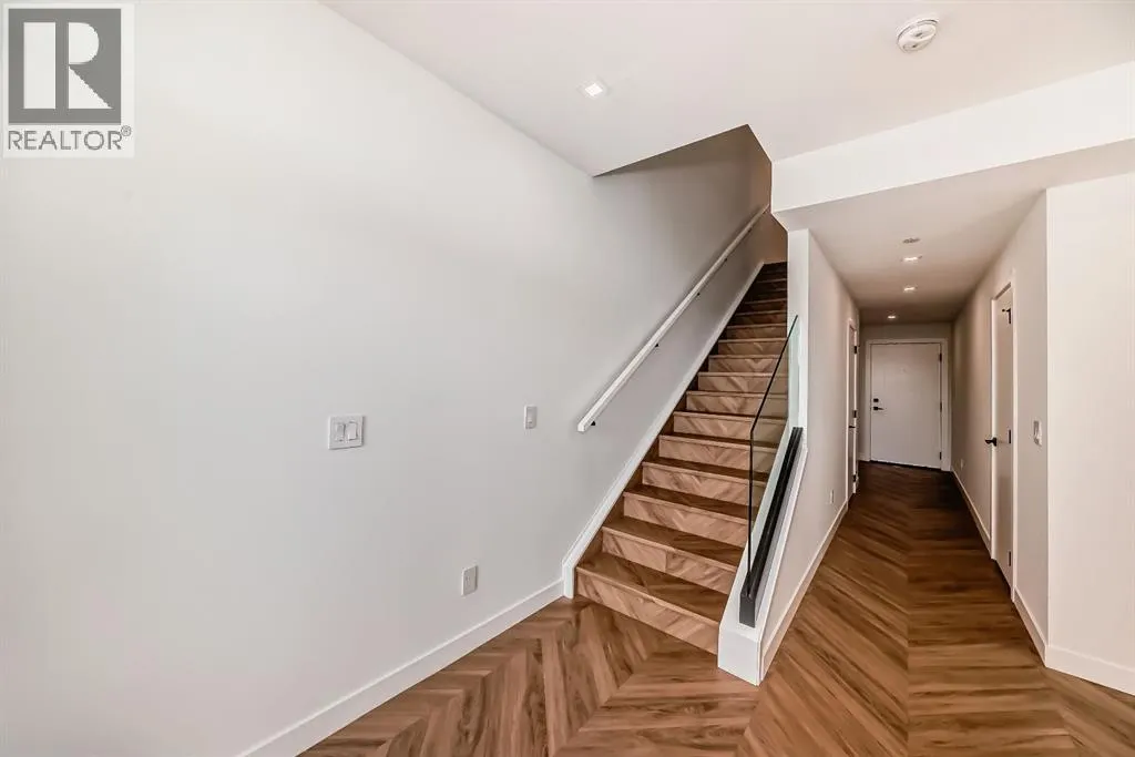 112, 8445 Broadcast Avenue SW