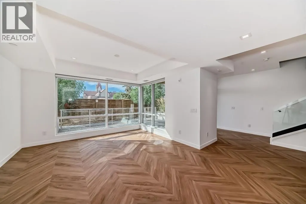 112, 8445 Broadcast Avenue SW