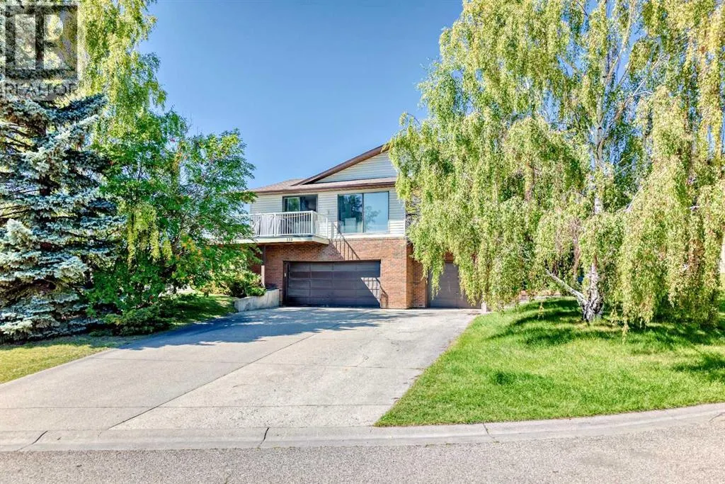 131 Ranchlands Court NW