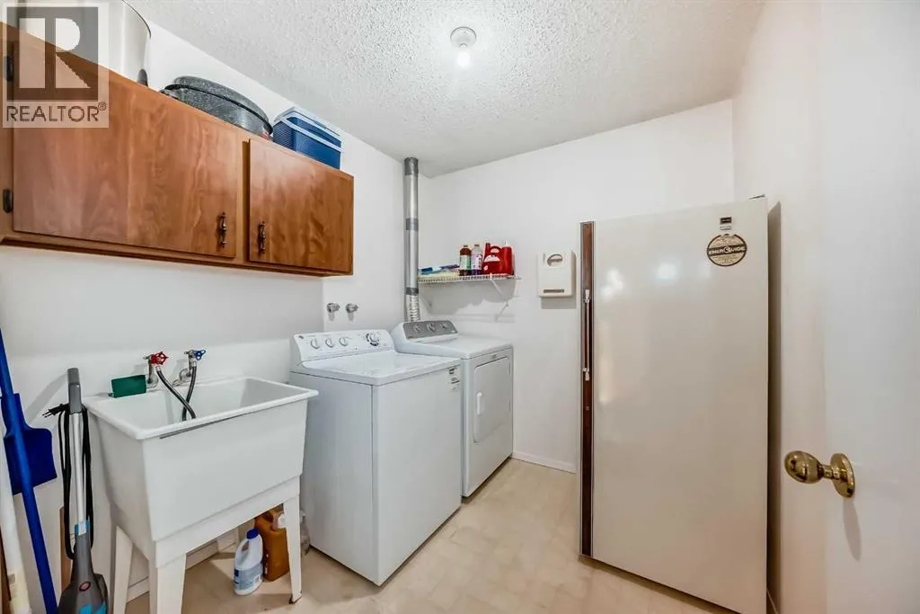131 Ranchlands Court NW