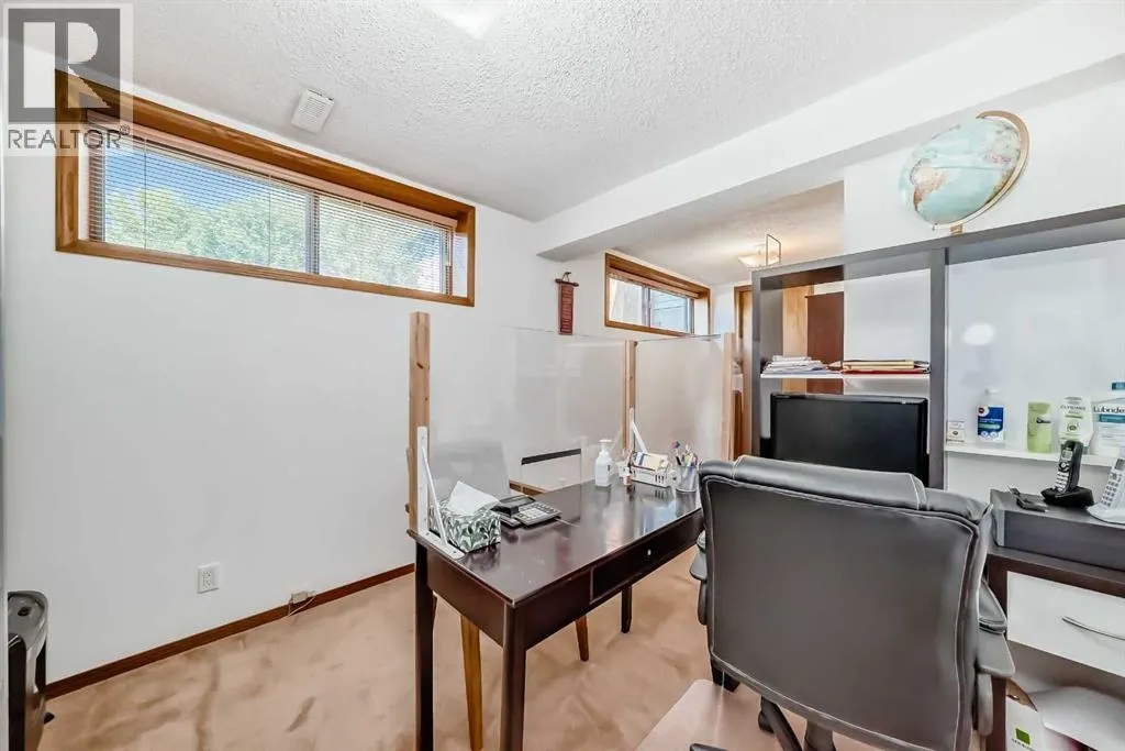 131 Ranchlands Court NW